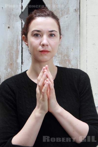 LISA HANNIGAN - 2012-04-12 - PARIS -  - 